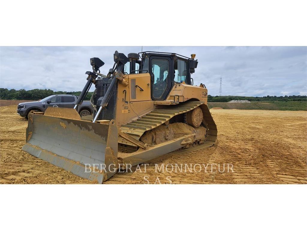 CAT D6-20 Pásové dozéry