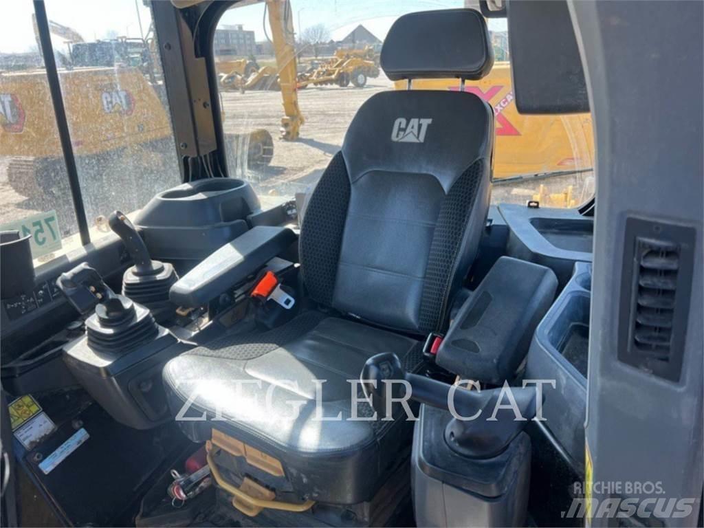 CAT D6-20LGP Pásové dozéry