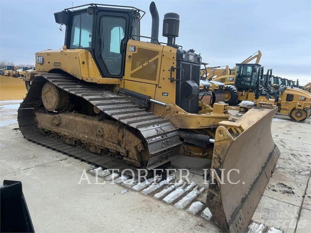 CAT D6-20VPAT Pásové dozéry