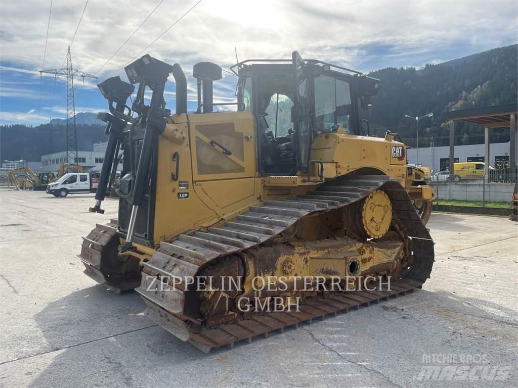 CAT D6-20XE Pásové dozéry