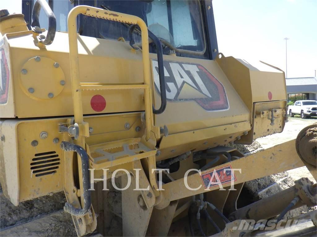 CAT D6-20XEVP Pásové dozéry
