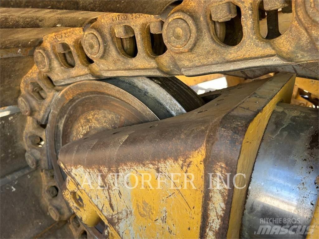 CAT D6 LGP 3D Pásové dozéry