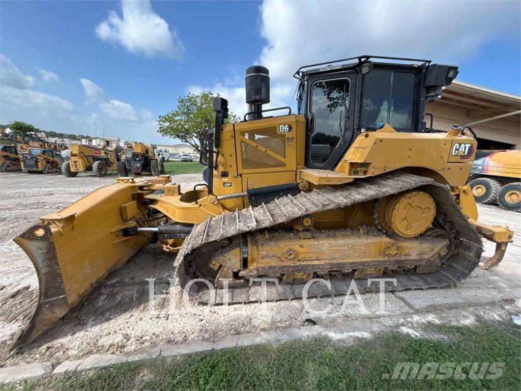 CAT D6 LGPVP Pásové dozéry