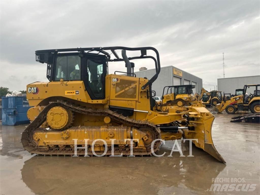 CAT D6 VP Pásové dozéry
