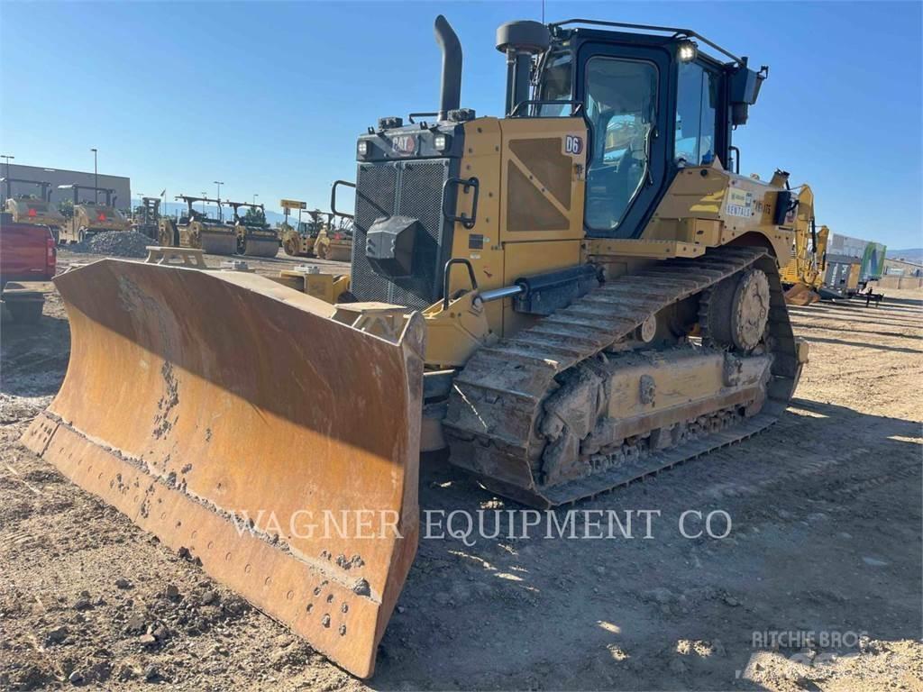 CAT D6 VP Pásové dozéry