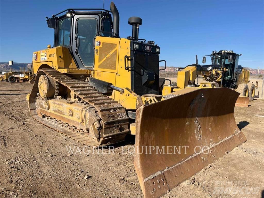 CAT D6 VP Pásové dozéry