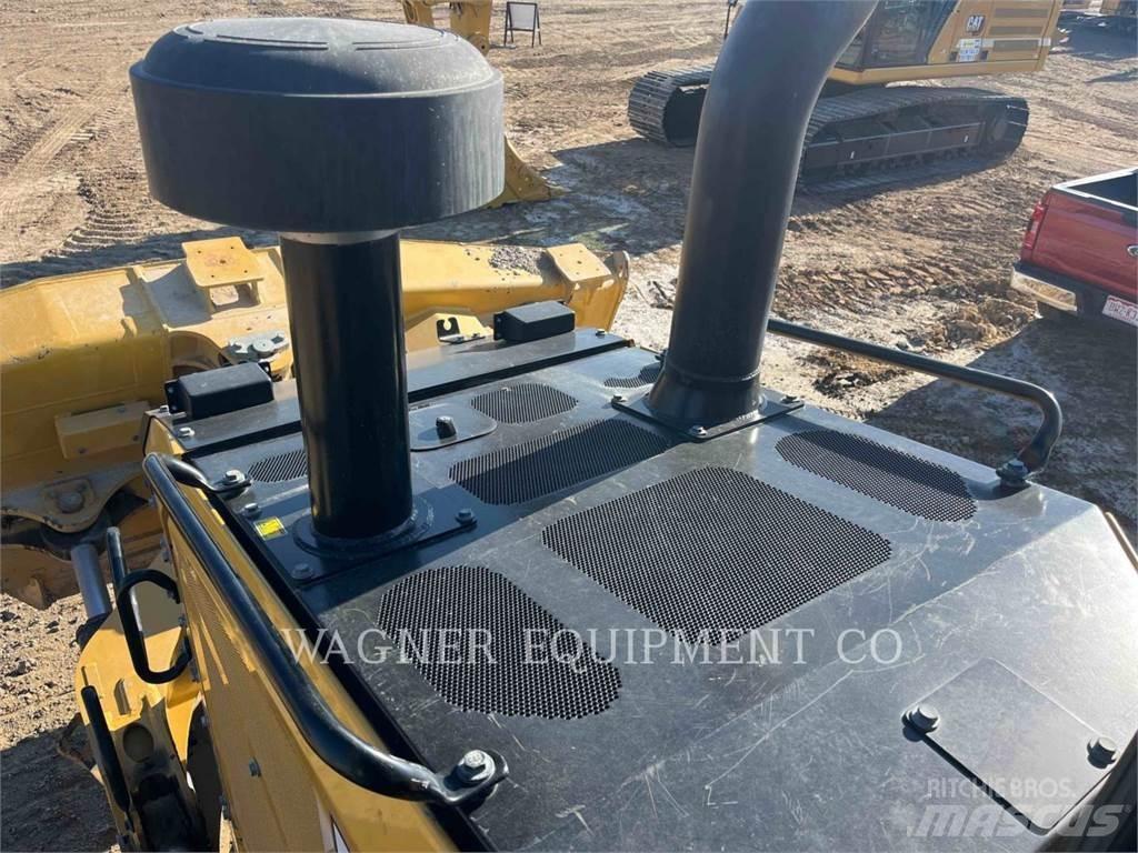 CAT D6 VP Pásové dozéry