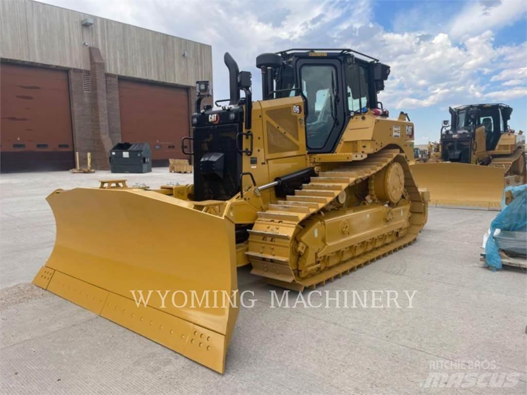 CAT D6 VP Pásové dozéry