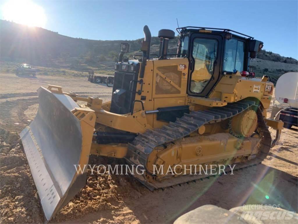 CAT D6 VP Pásové dozéry