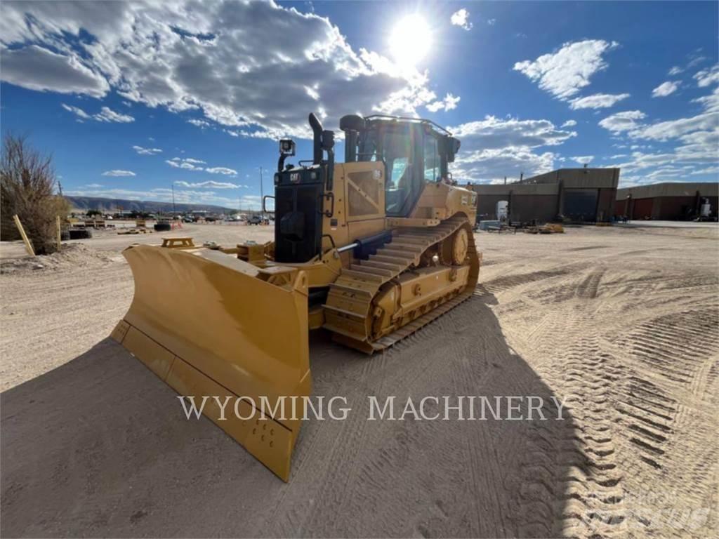 CAT D6 VP Pásové dozéry
