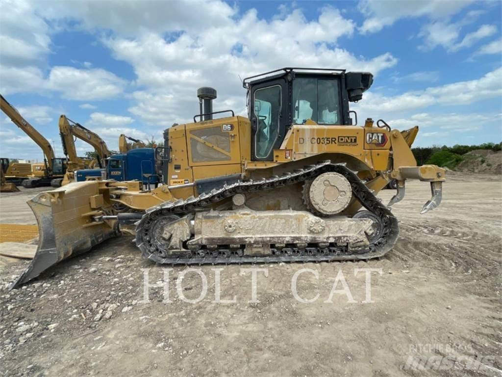 CAT D6 VP Pásové dozéry