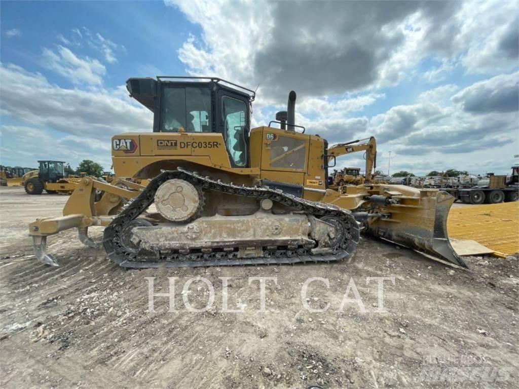 CAT D6 VP Pásové dozéry