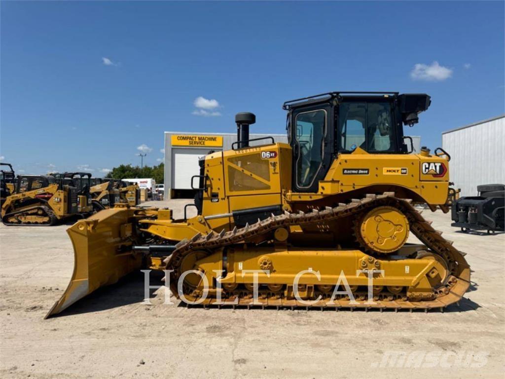 CAT D6 XELGPVP Pásové dozéry