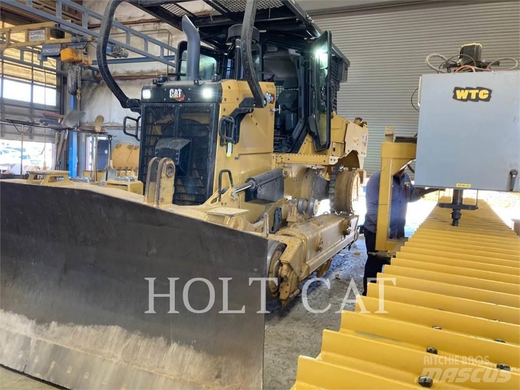 CAT D6 XEVP Pásové dozéry