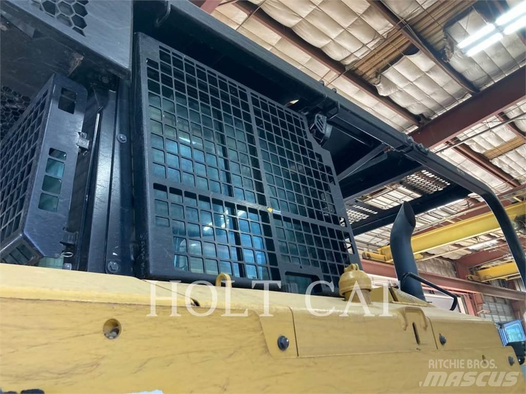 CAT D6 XEVP Pásové dozéry