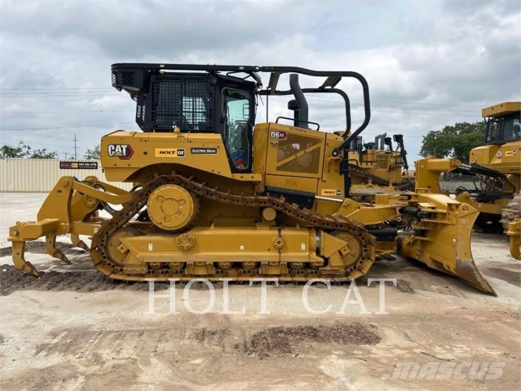 CAT D6 XEVP Pásové dozéry
