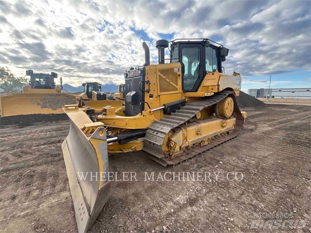 CAT D6 XL VP Pásové dozéry