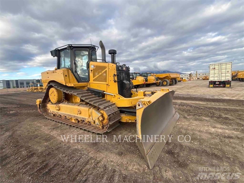 CAT D6 XL VP Pásové dozéry