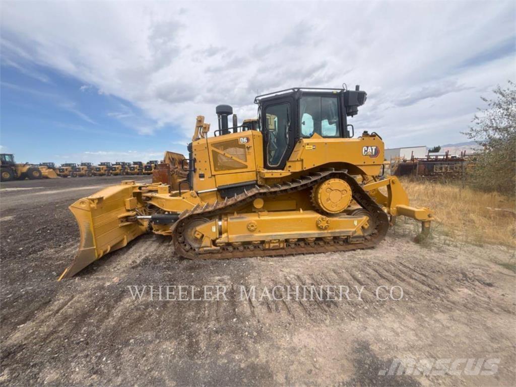 CAT D6 XL VP Pásové dozéry