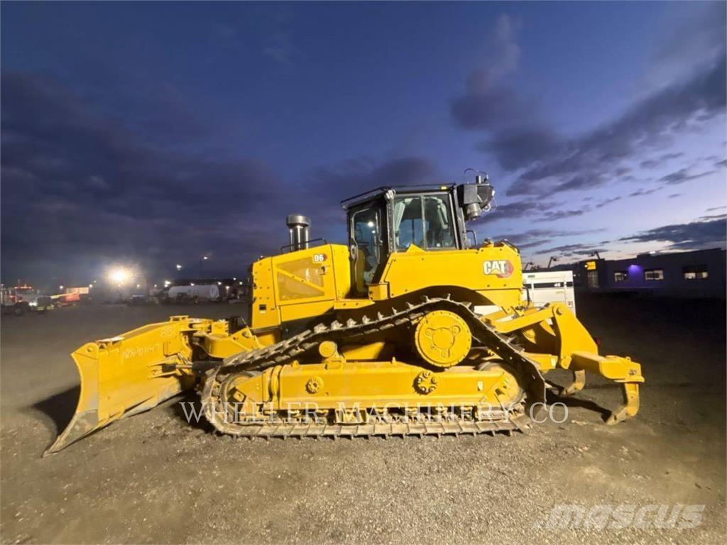 CAT D6 XL VP Pásové dozéry
