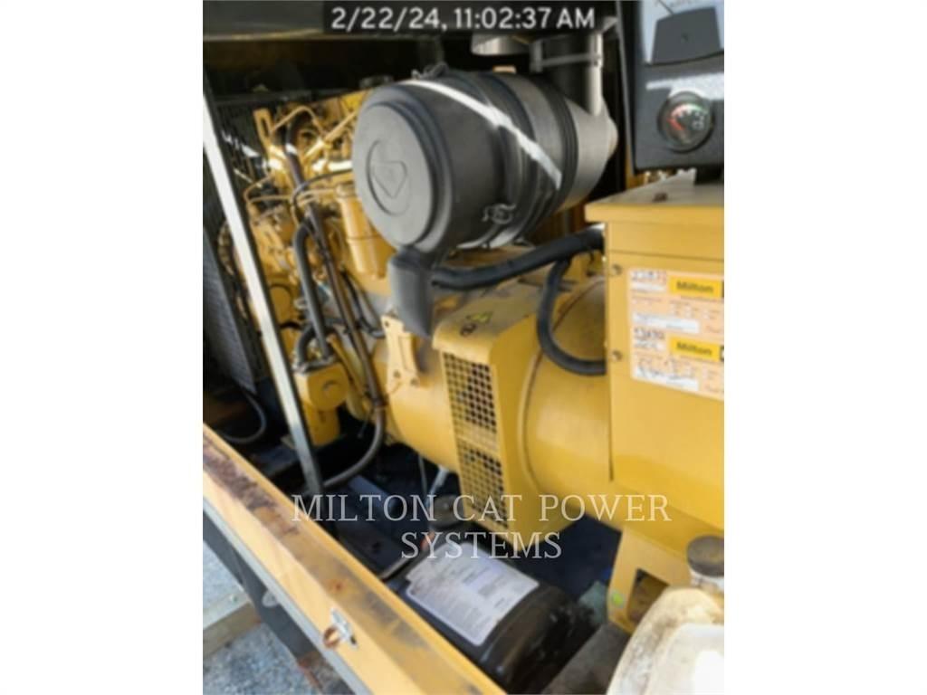 CAT D60-6 Naftové generátory