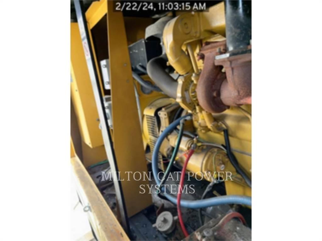 CAT D60-6 Naftové generátory