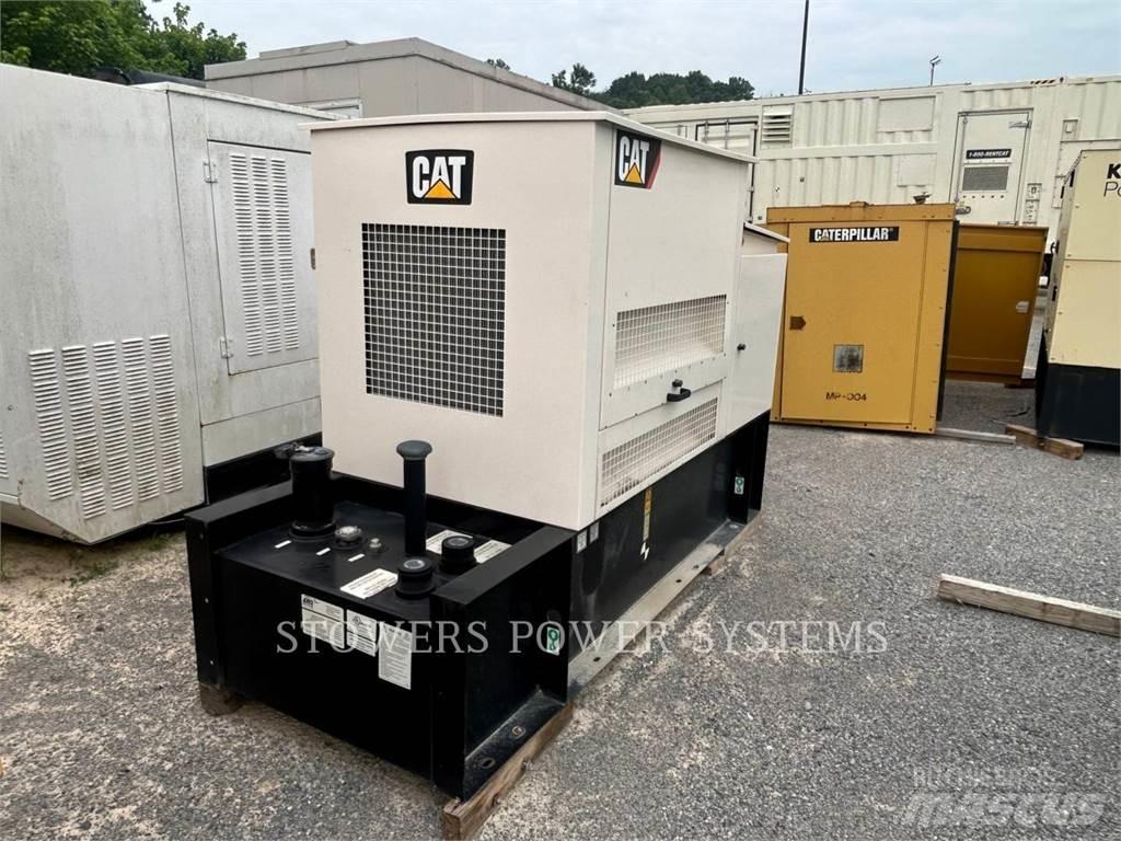 CAT D60-6 Naftové generátory