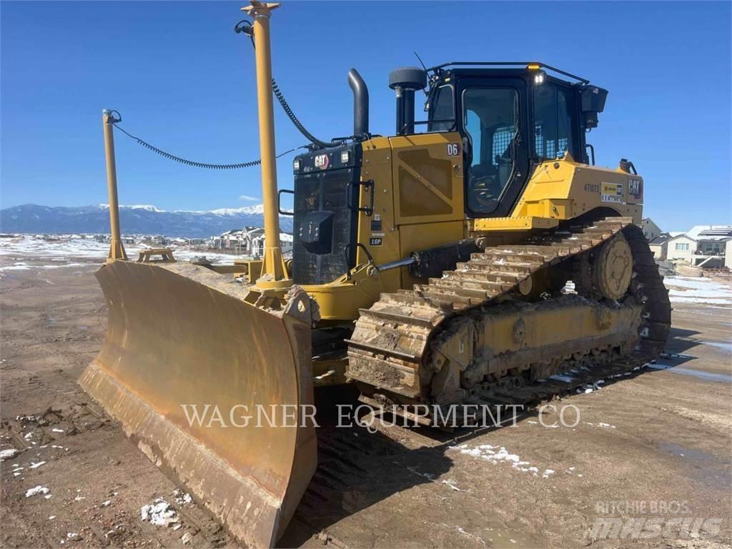 CAT D620VP Pásové dozéry
