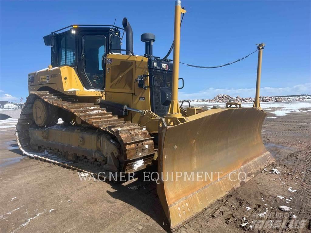 CAT D620VP Pásové dozéry