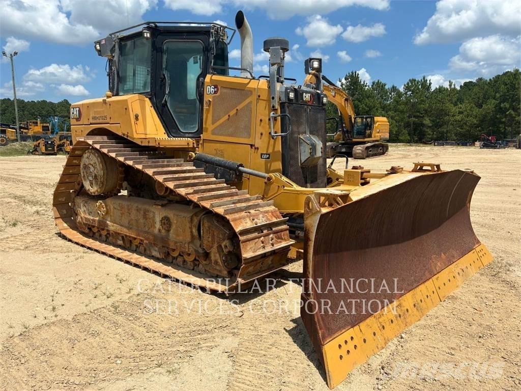 CAT D620XEVP Pásové dozéry