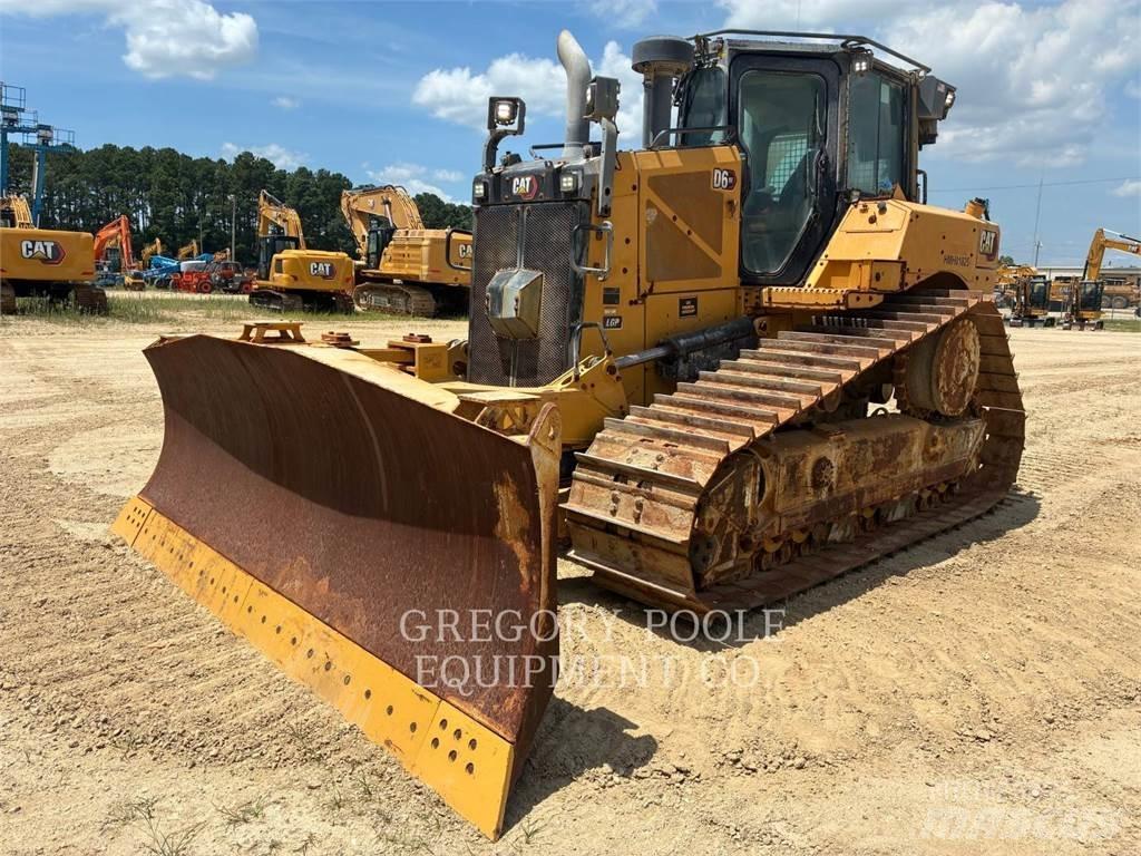 CAT D620XEVP Pásové dozéry