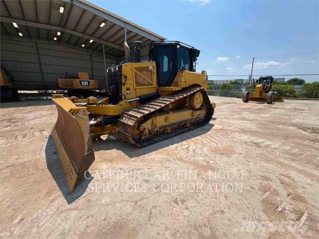 CAT D620XEVP Pásové dozéry
