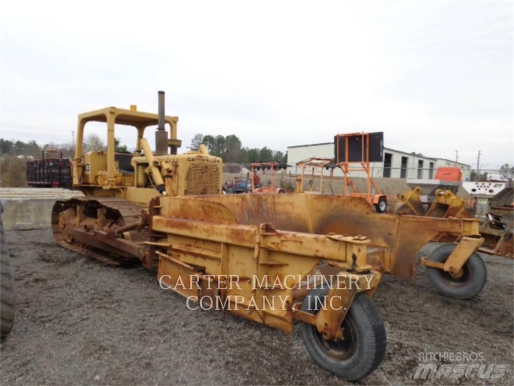 CAT D6C Pásové dozéry