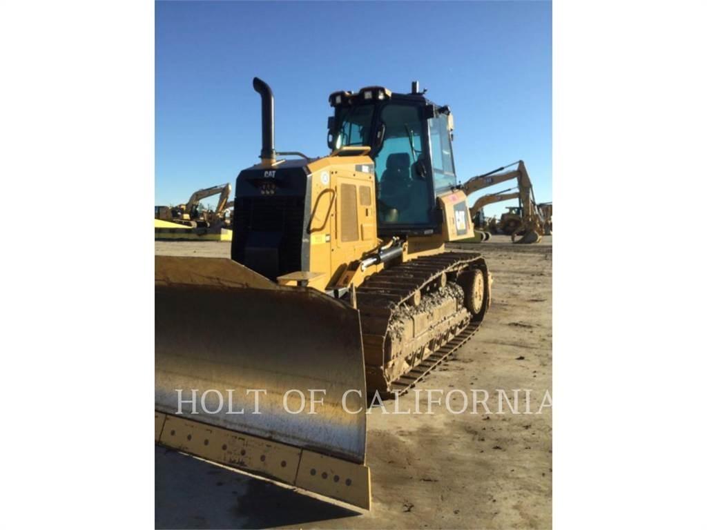 CAT D6K2 Pásové dozéry
