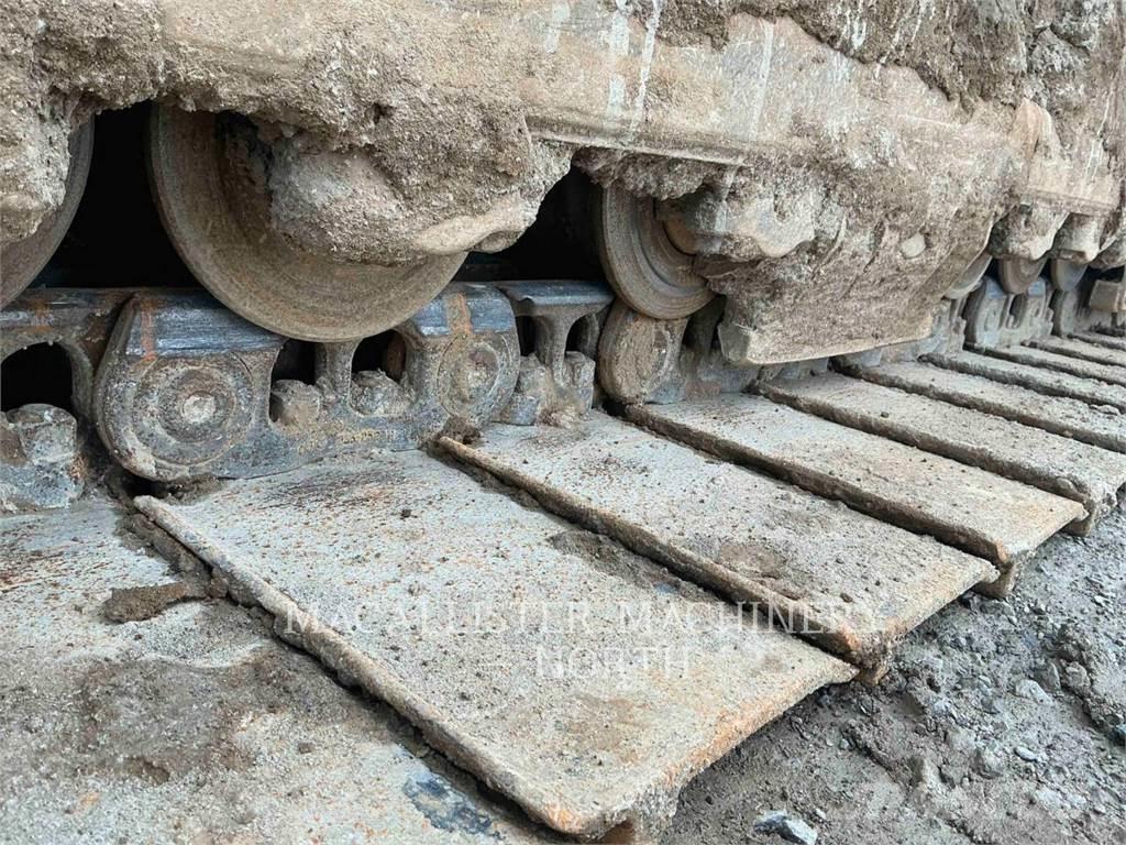 CAT D6K2L AZ24F Pásové dozéry
