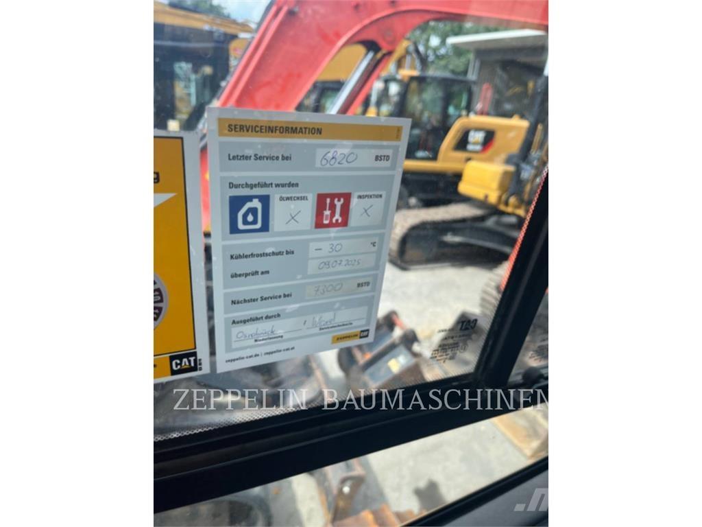 CAT D6K2LGP Pásové dozéry