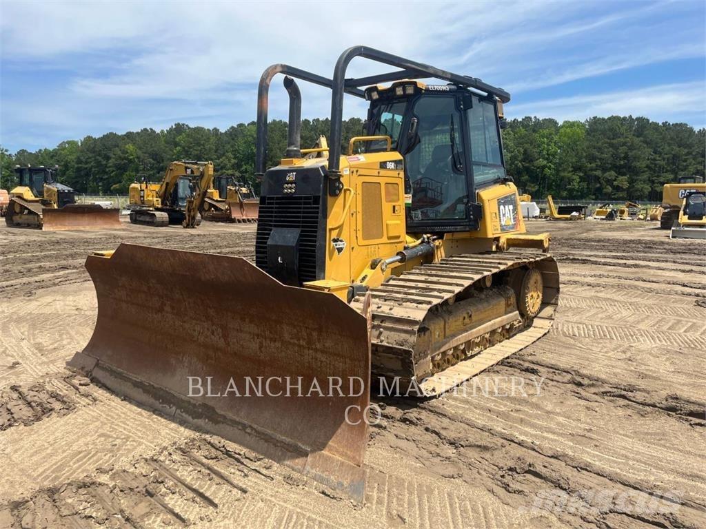 CAT D6K2LGP Pásové dozéry