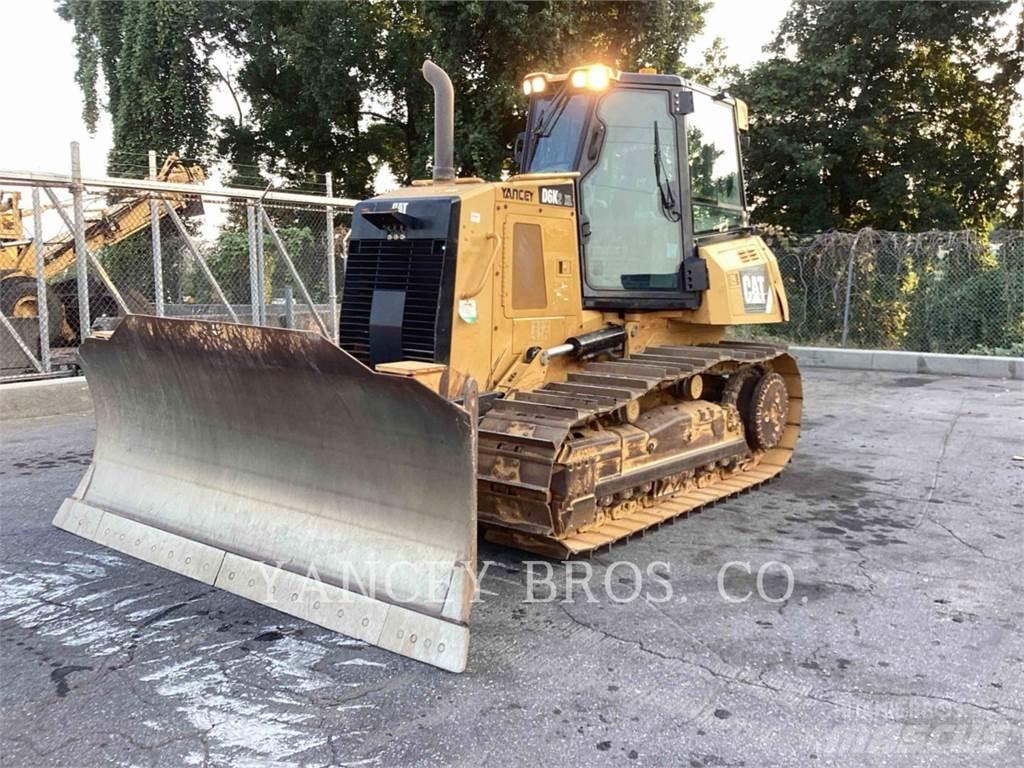 CAT D6K2XL Pásové dozéry