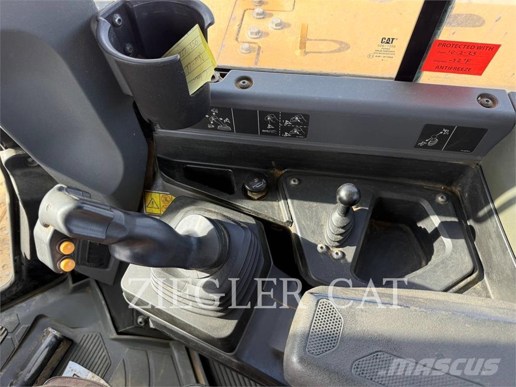 CAT D6LGP Pásové dozéry