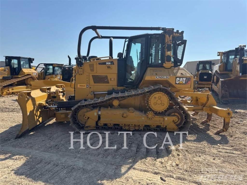 CAT D6N Pásové dozéry