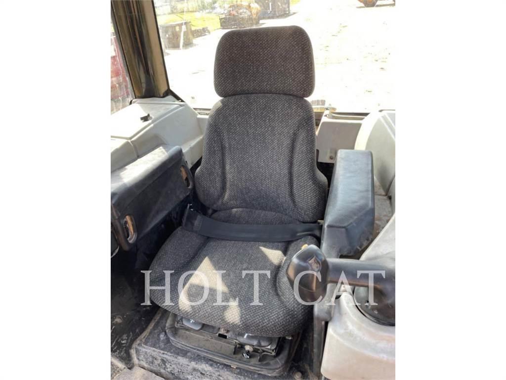 CAT D6N LGP Pásové dozéry