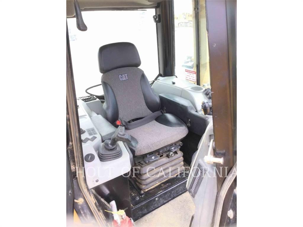 CAT D6N LGP Pásové dozéry