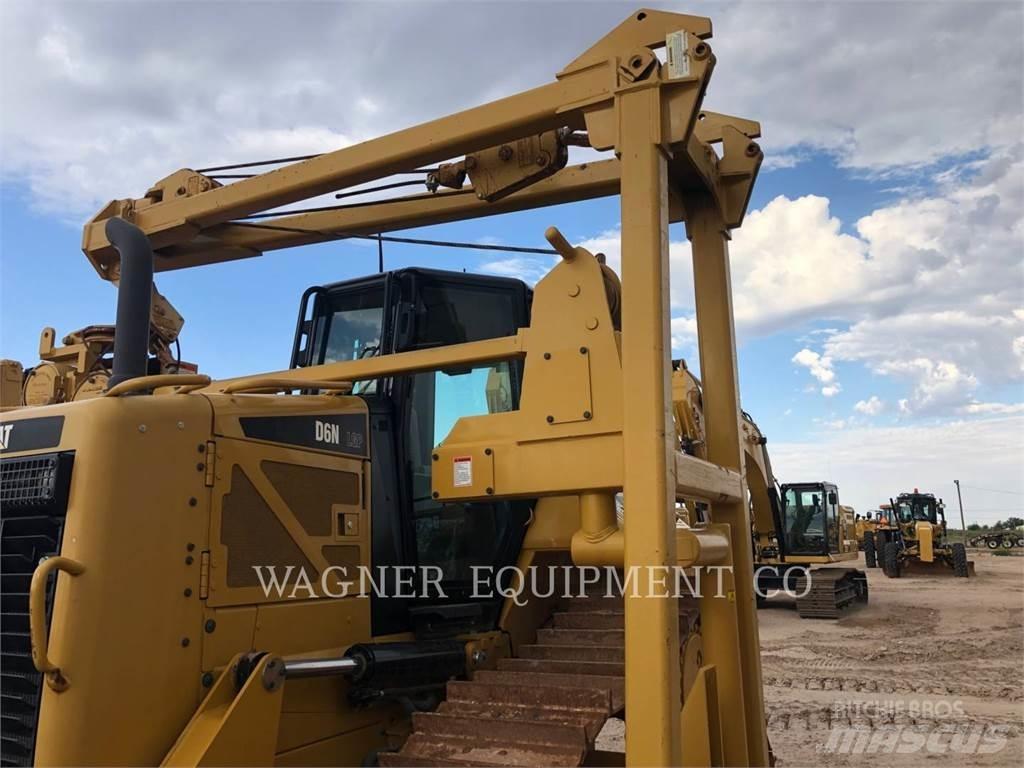 CAT D6N LGP PL Pásové dozéry