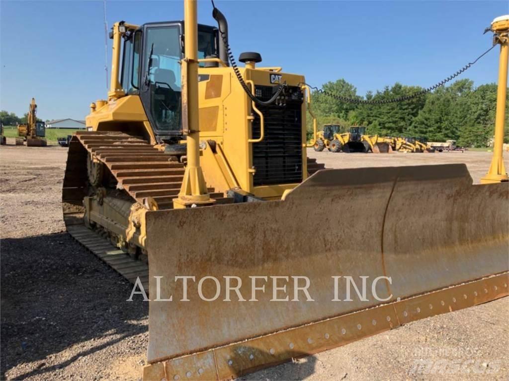 CAT D6N LGP R Pásové dozéry
