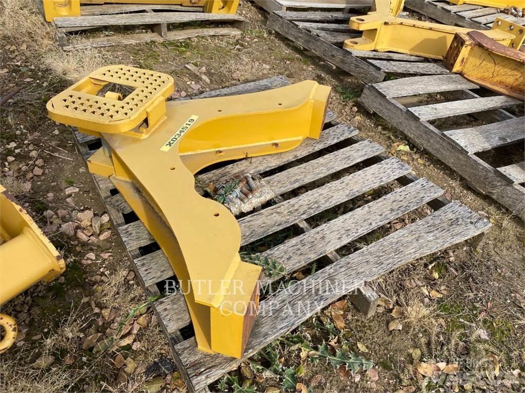 CAT D6NDRAWBAR Stavebníctvo - ostatné