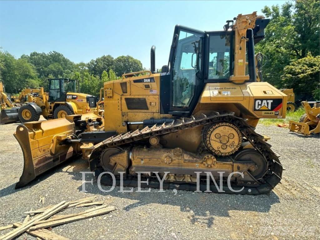 CAT D6NXL Pásové dozéry