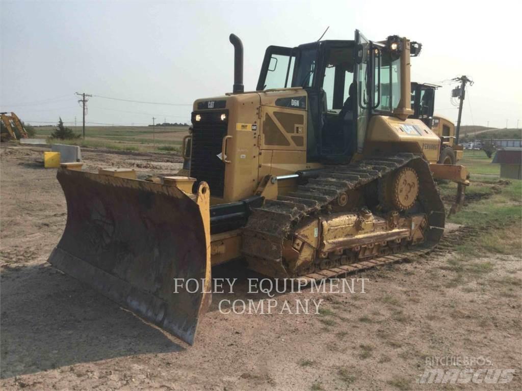 CAT D6NXL Pásové dozéry