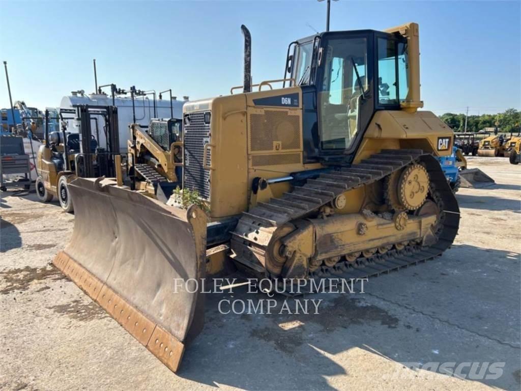 CAT D6NXL Pásové dozéry