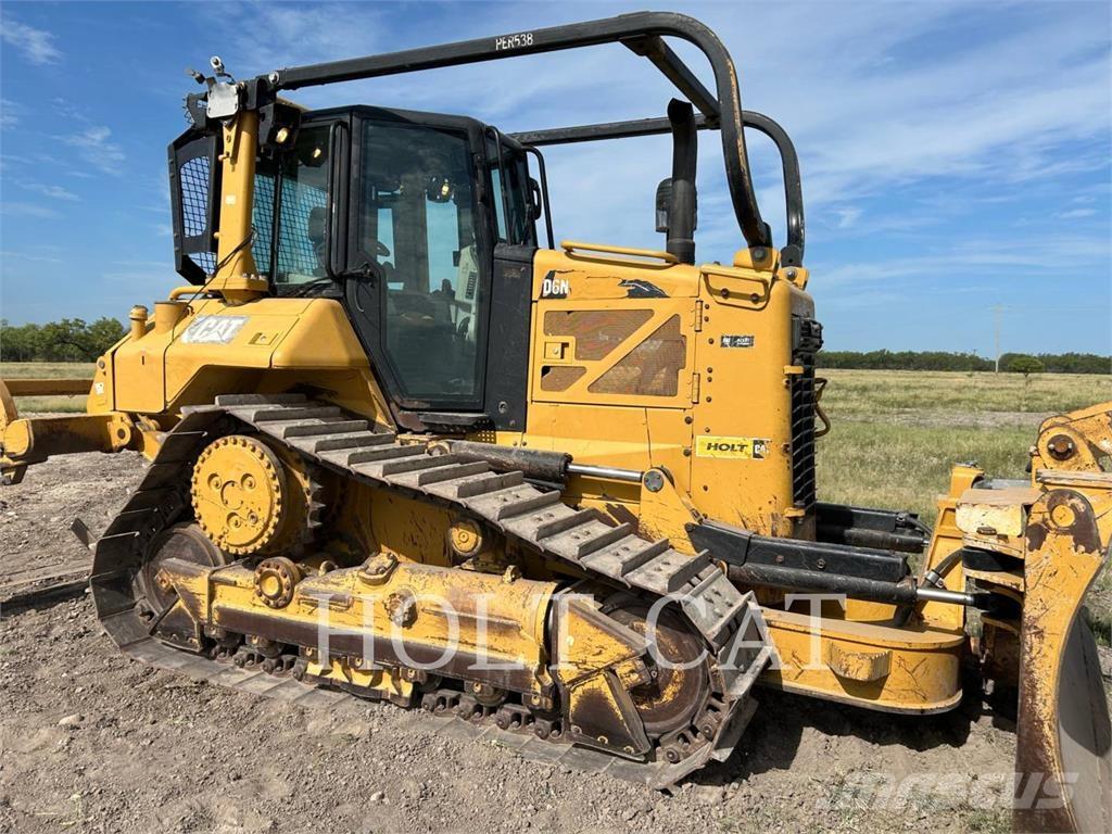CAT D6NXL Pásové dozéry