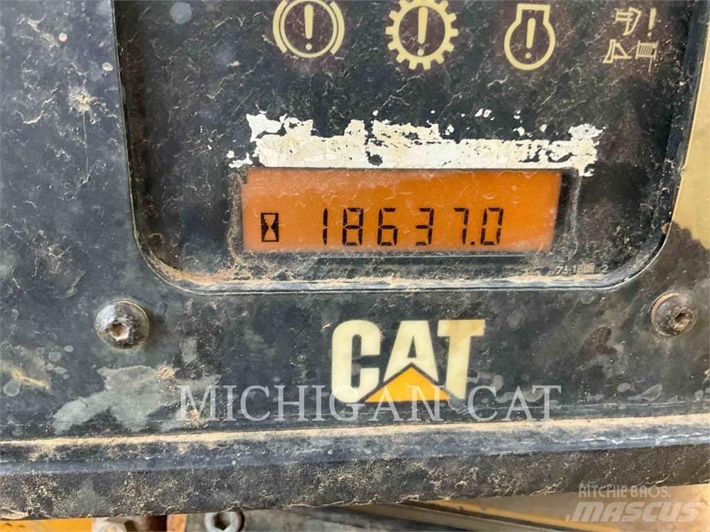 CAT D6RL Pásové dozéry